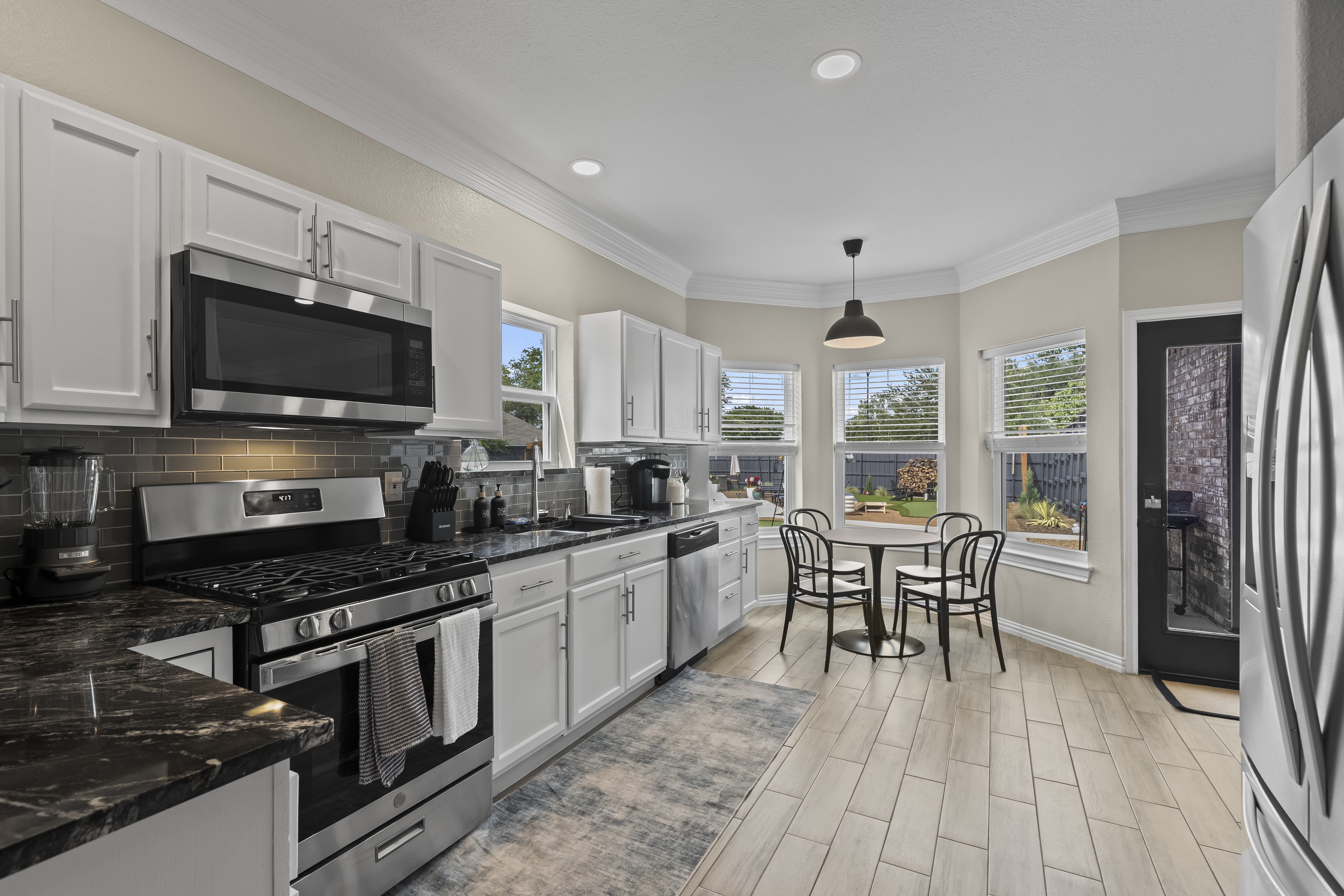 Kitchen - Kitchen 5