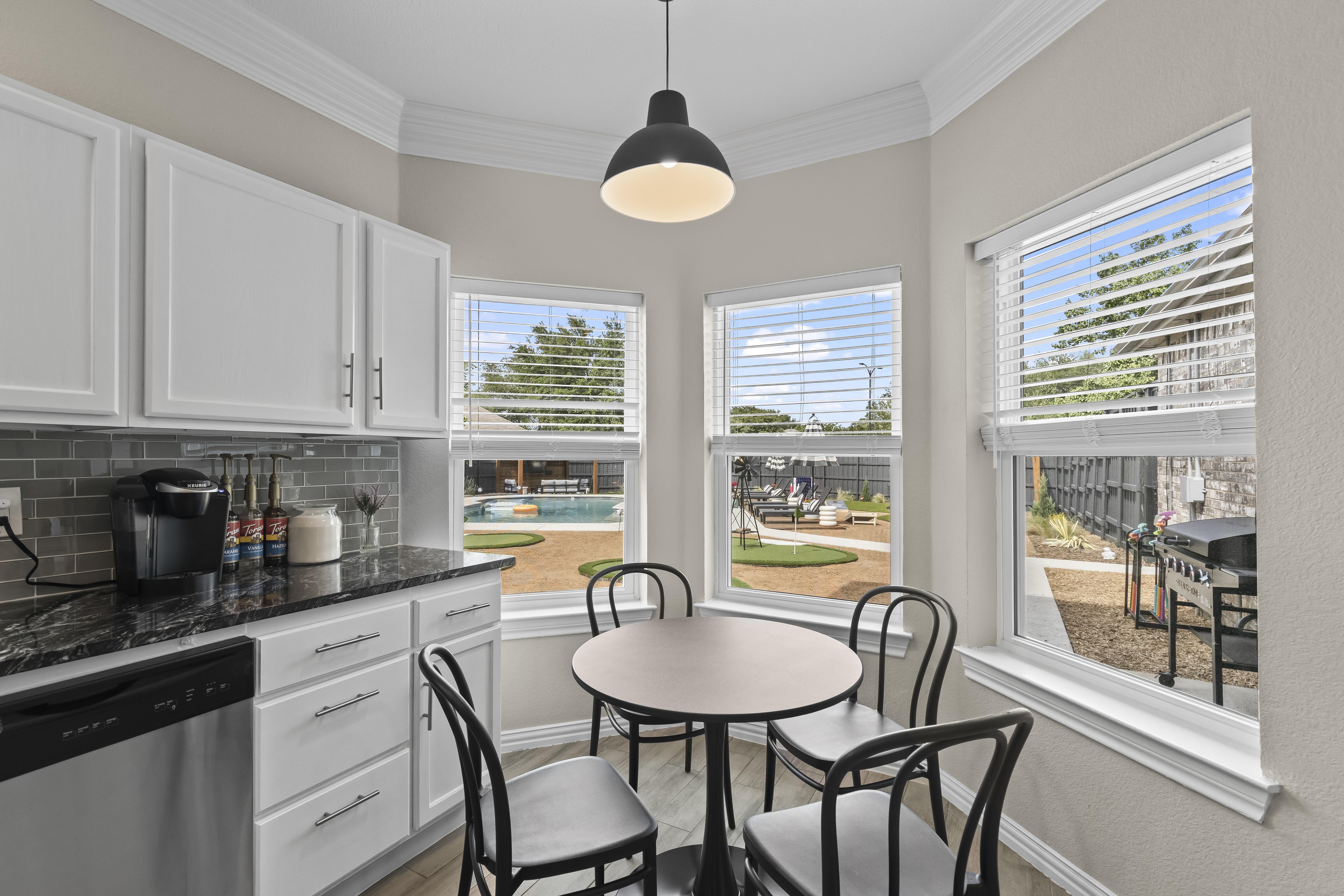 Kitchen - Kitchen 8