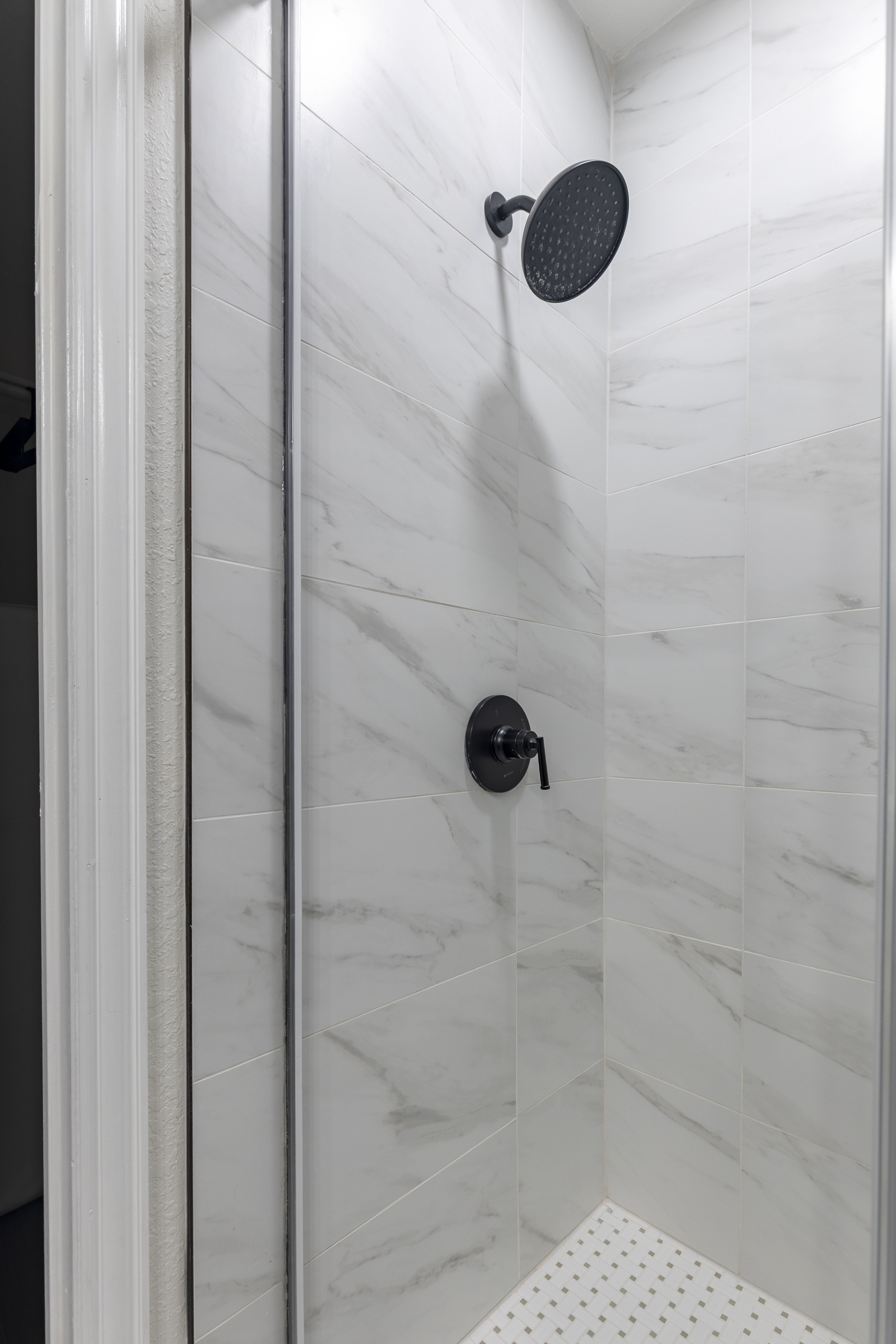 Master Bathroom - Master Bathroom 3