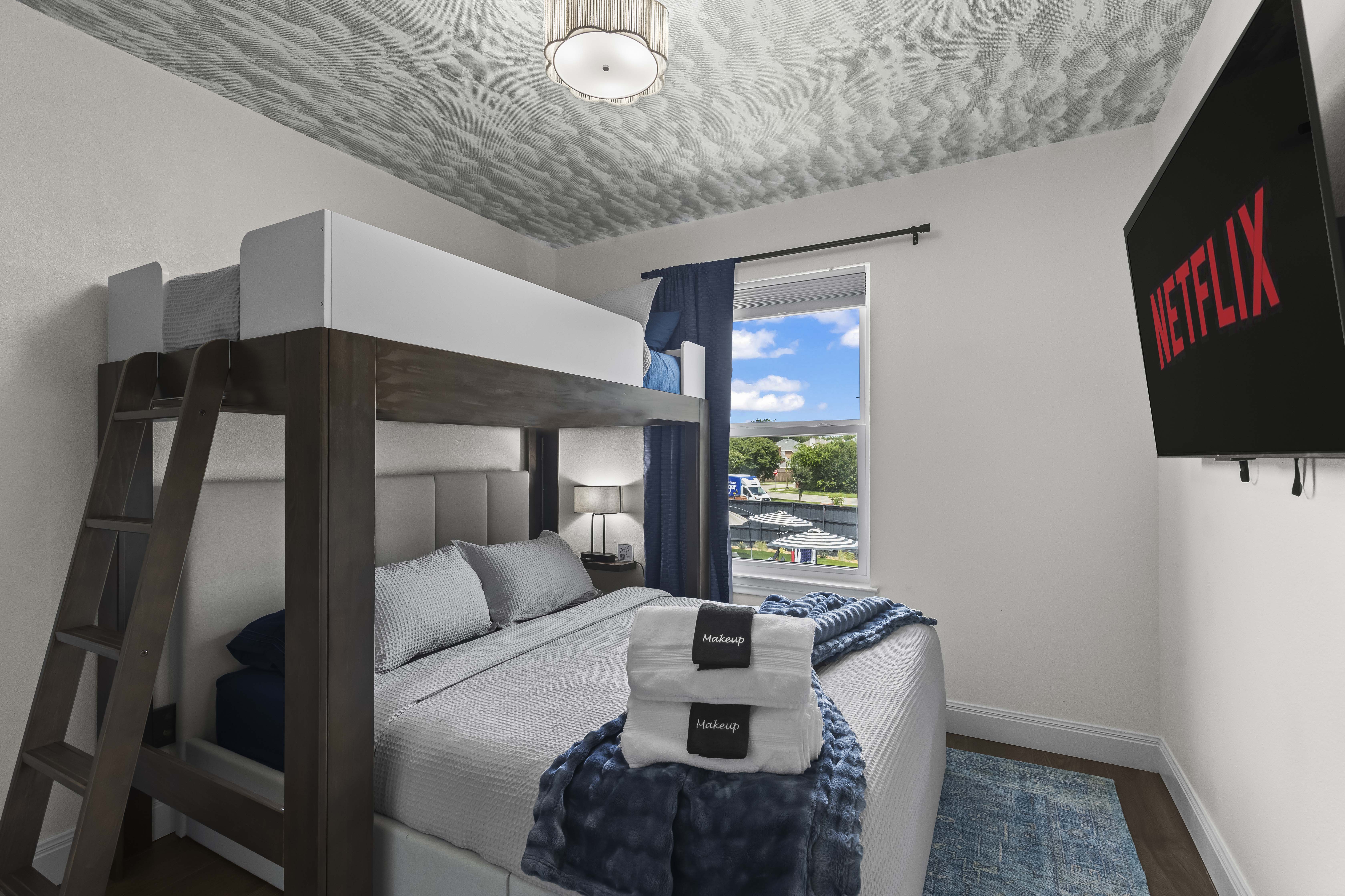 Bedroom 3 - Queen + Twin Loft
